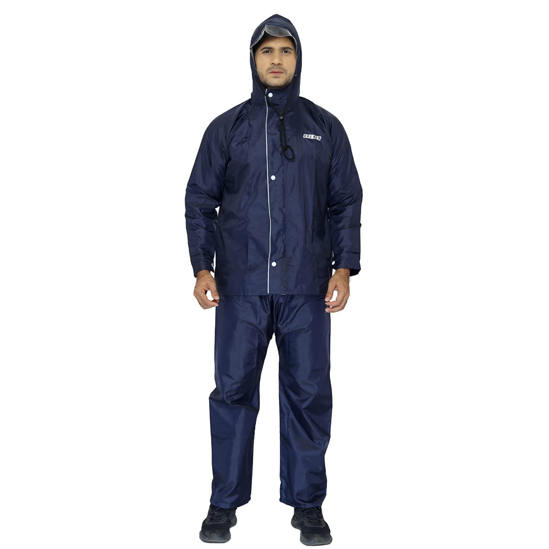 Clownfish men's rainwear - night travel use case