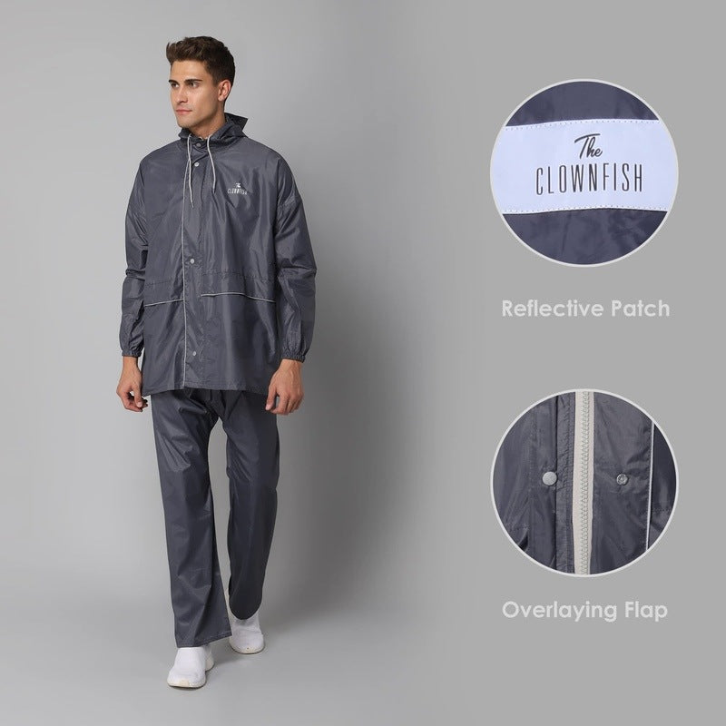 Clownfish Raincoat - Biking in the rain
