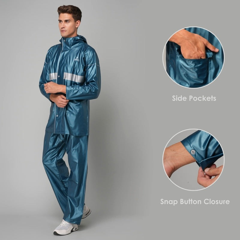 Clownfish XXX-Large Raincoat - Outdoor adventures