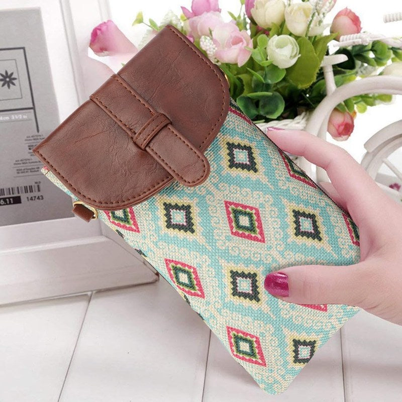 Clownfish sling bag - chic accessories for women