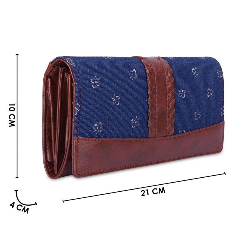 Clownfish Serina Wallet - Fits Passport and Tickets