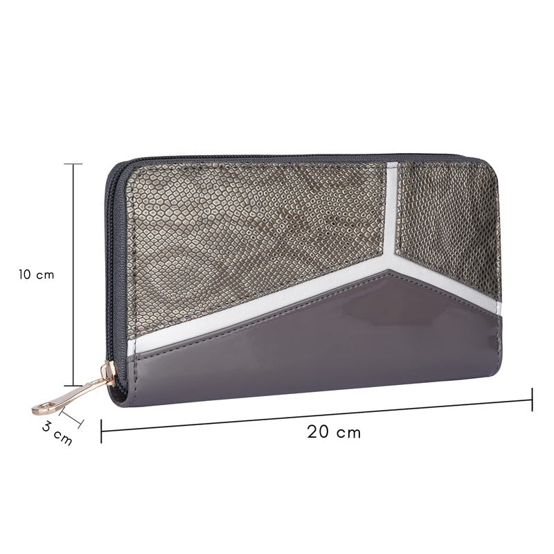 Clownfish clutch wallet - Shopping Companion