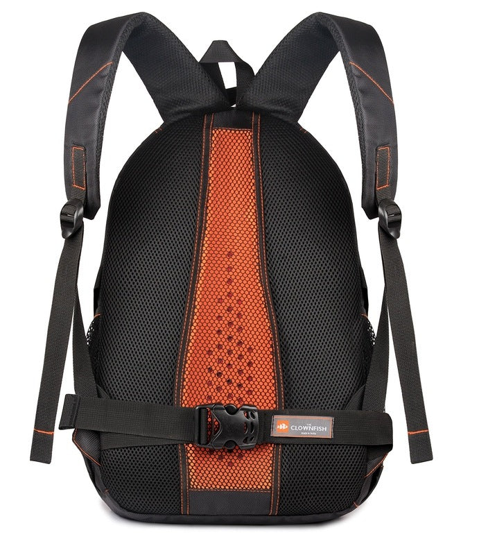 Clownfish water-resistant backpack - For tech-savvy travelers