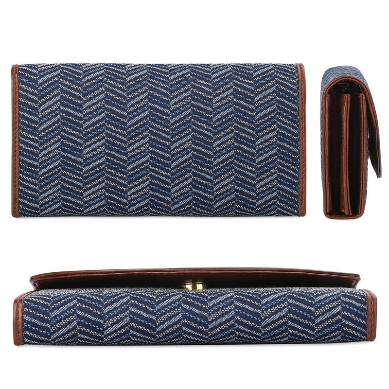 Clownfish Mia Wallet - Gift for women