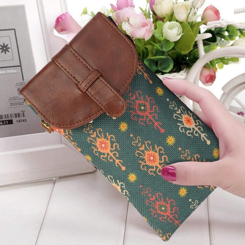 Clownfish Mobile Pouch - Travel Companion