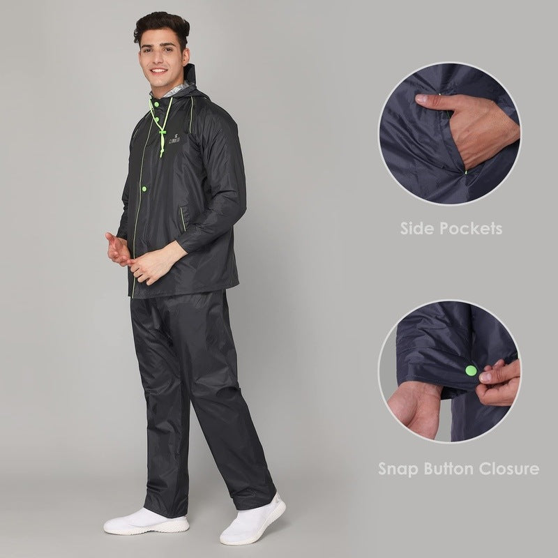 Clownfish rain coat - Comfortable travel attire