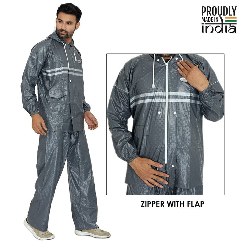 CLOWNFISH rain coat - camping in the rain