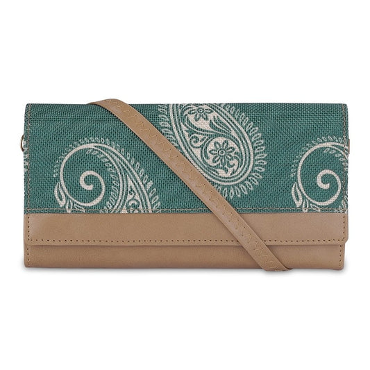 Clownfish Erika Wallet - College Use