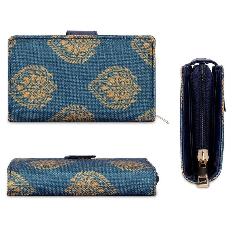 Clownfish Fabric Wallet - Chic Accessory for Women