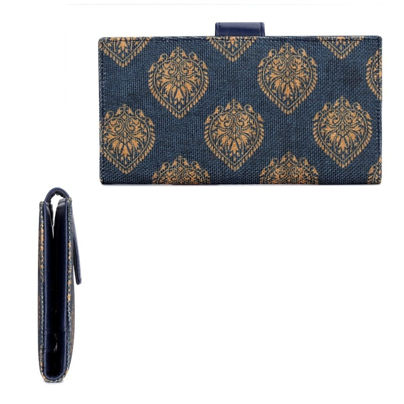 Clownfish women's clutch - multifunctional organiser