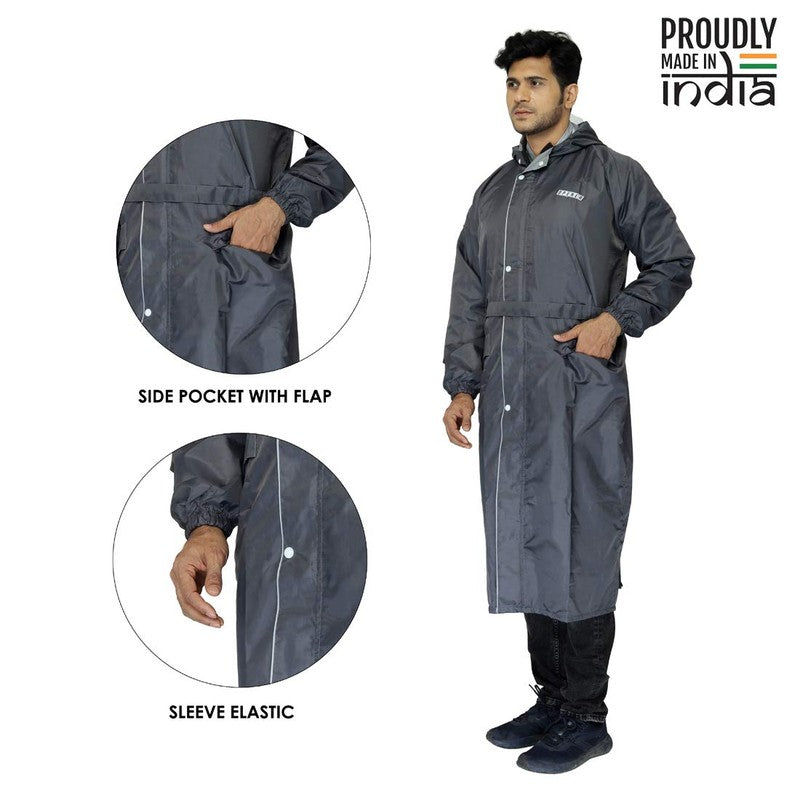Clownfish raincoat - Biking on a rainy day