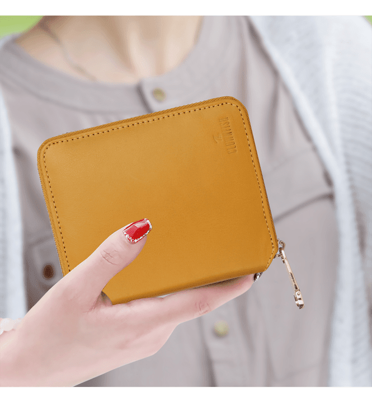Zia Collection Genuine Leather Bi-Fold Zip Coin Pocket for Women's