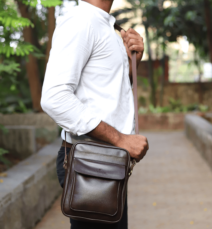 The Clownfish Della series Messenger Sling Bag