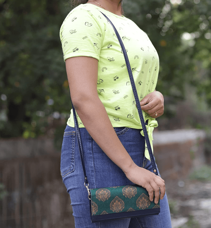 Erika series Ladies Sling Wallet